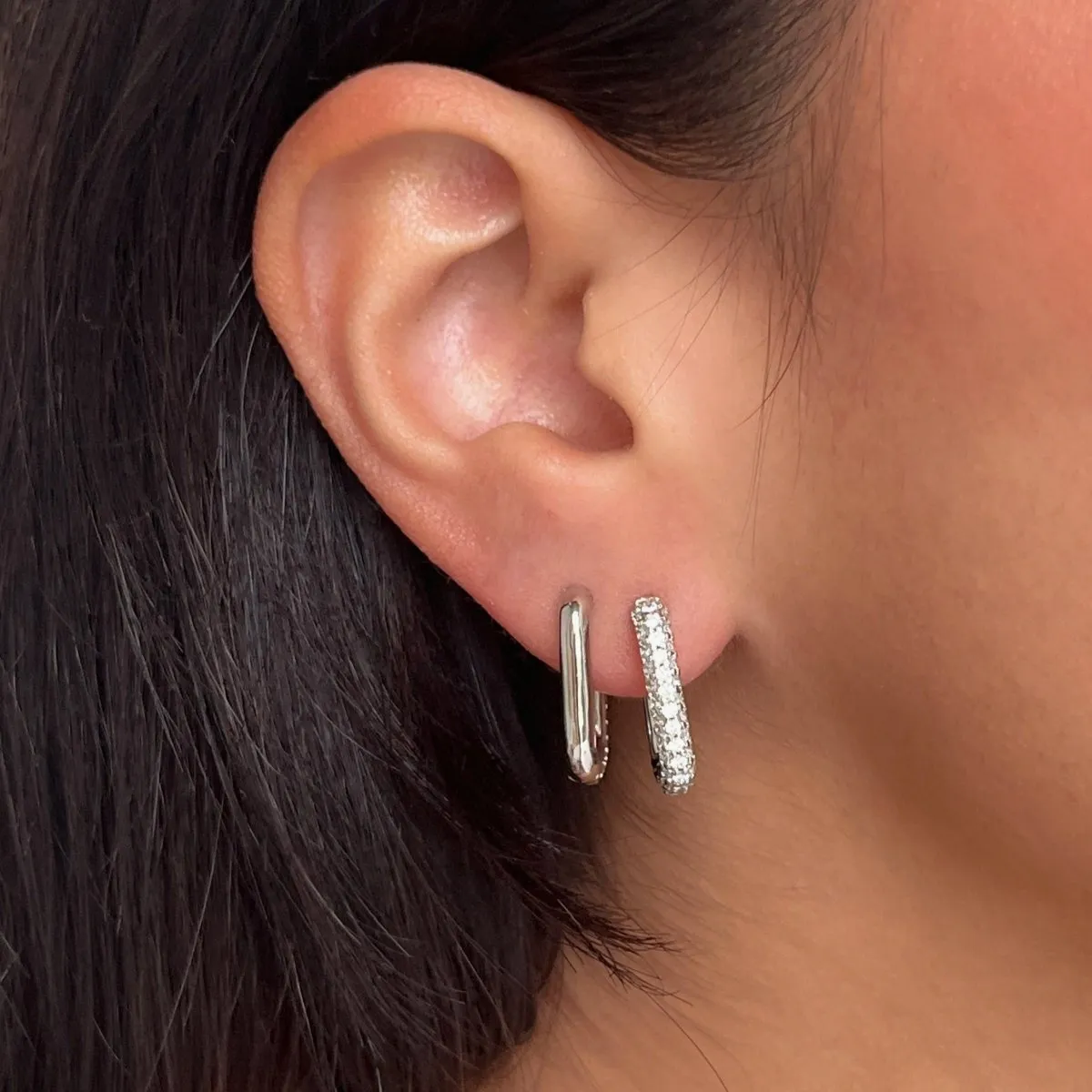 LINK PAVE SILVER HUGGIES