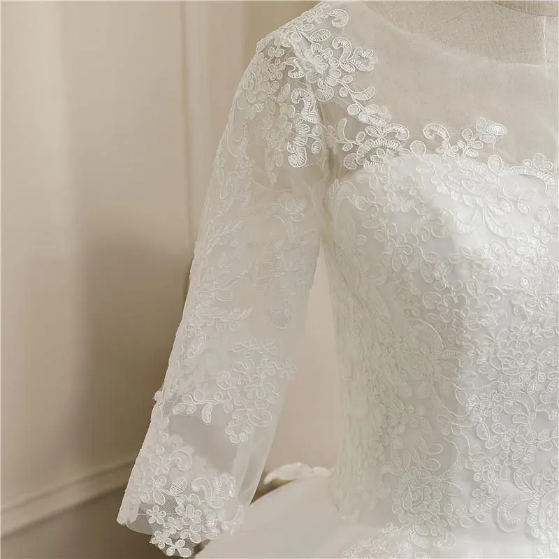 Luxurious O Neck Half Sleeve Fashion  Wedding Gown