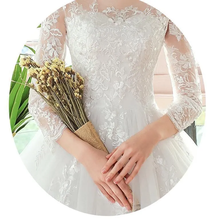 Luxurious O Neck Three Quarter Sleeve Wedding Dress For Women
