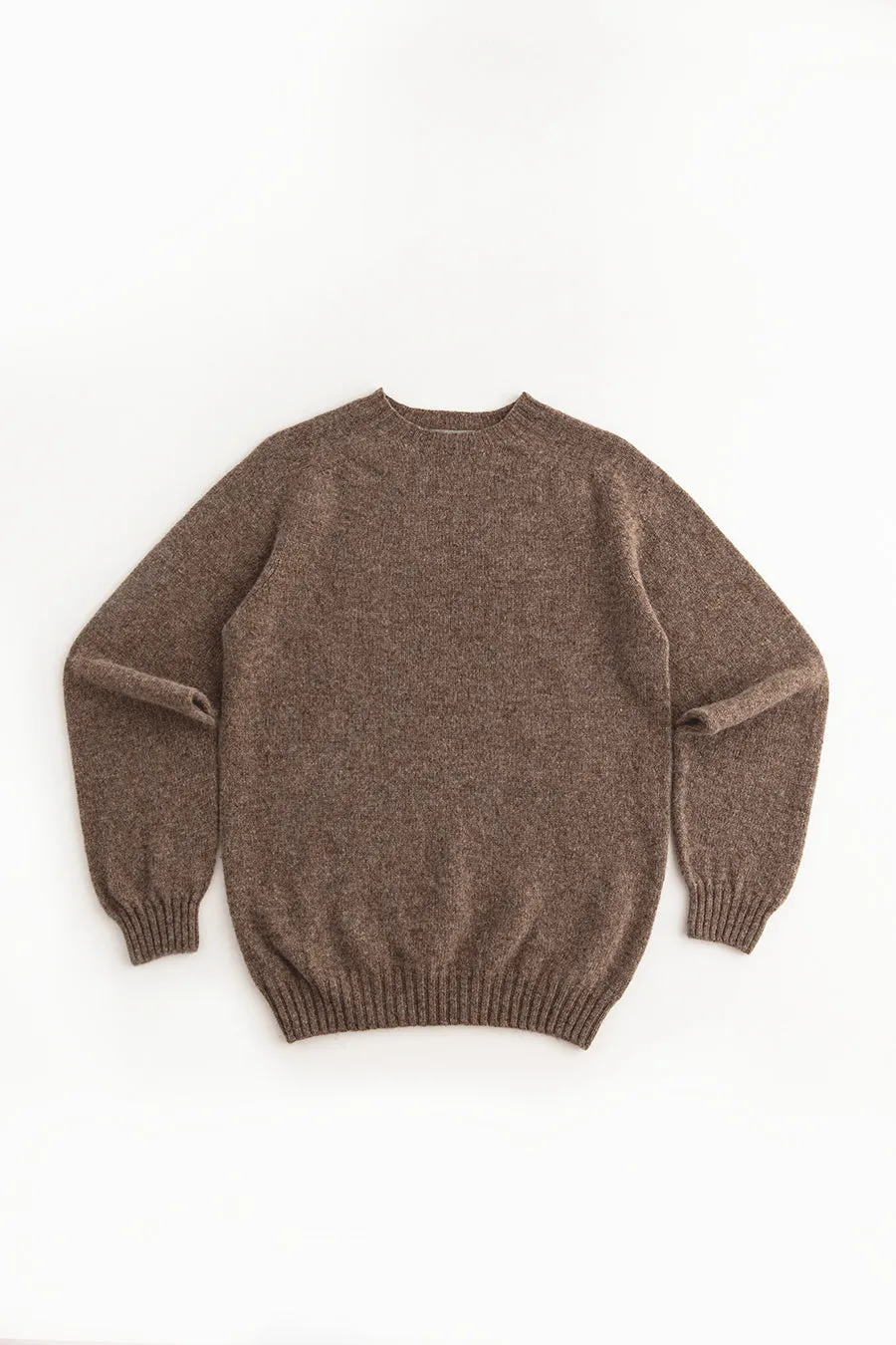 Mens Seamless Saddle Shoulder Shetland Jumper - Light Brown