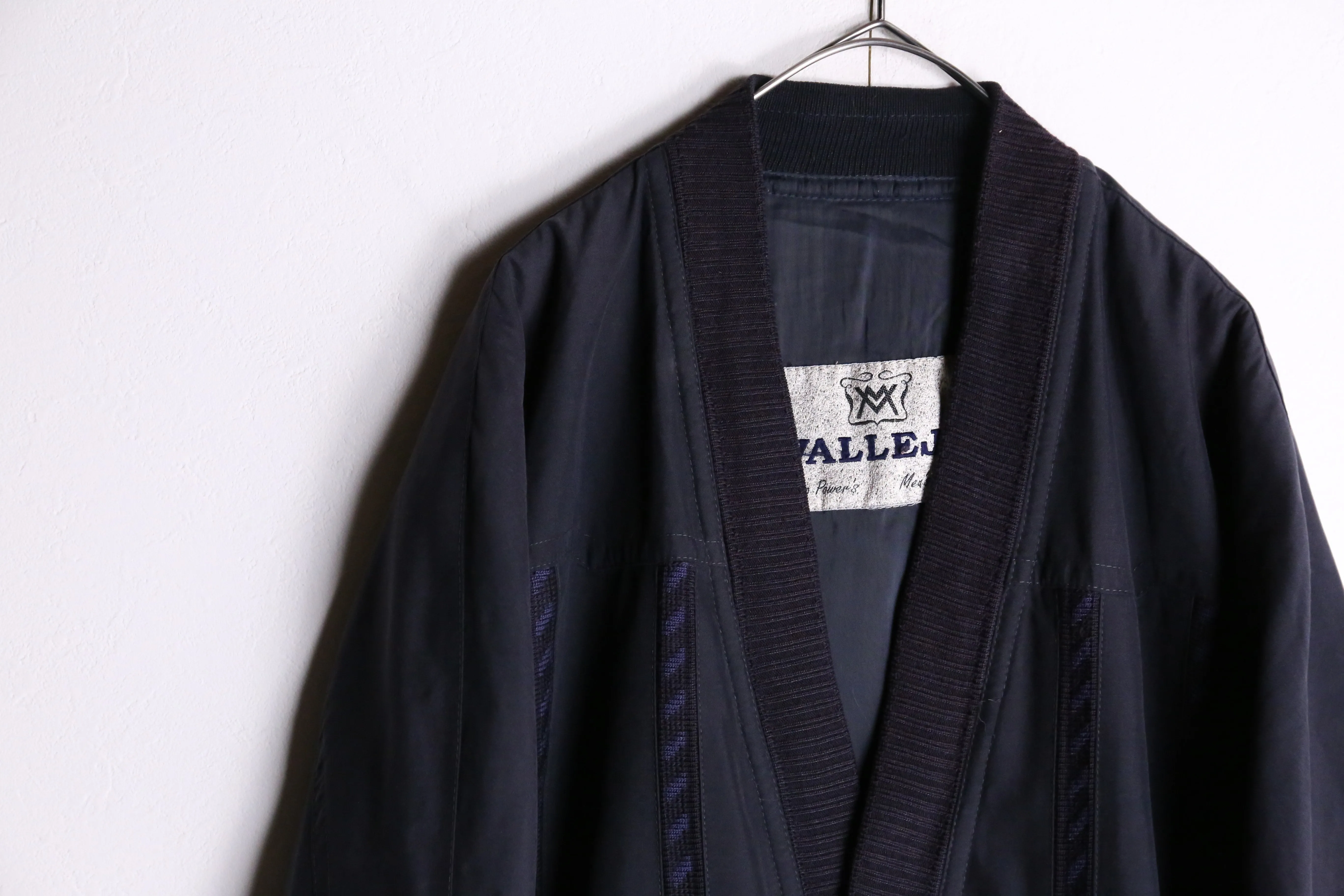 navy line mix cardigan blouson