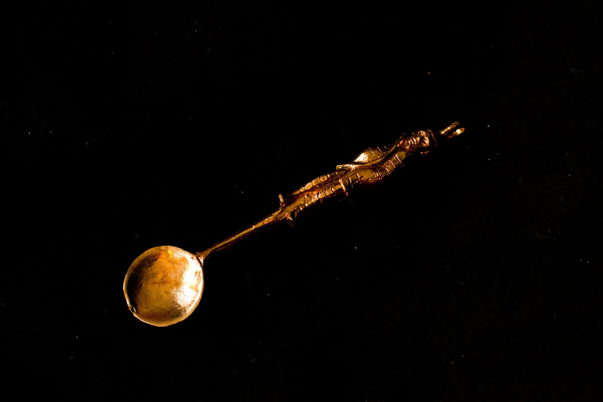 Spoon with with figure design - Y-41