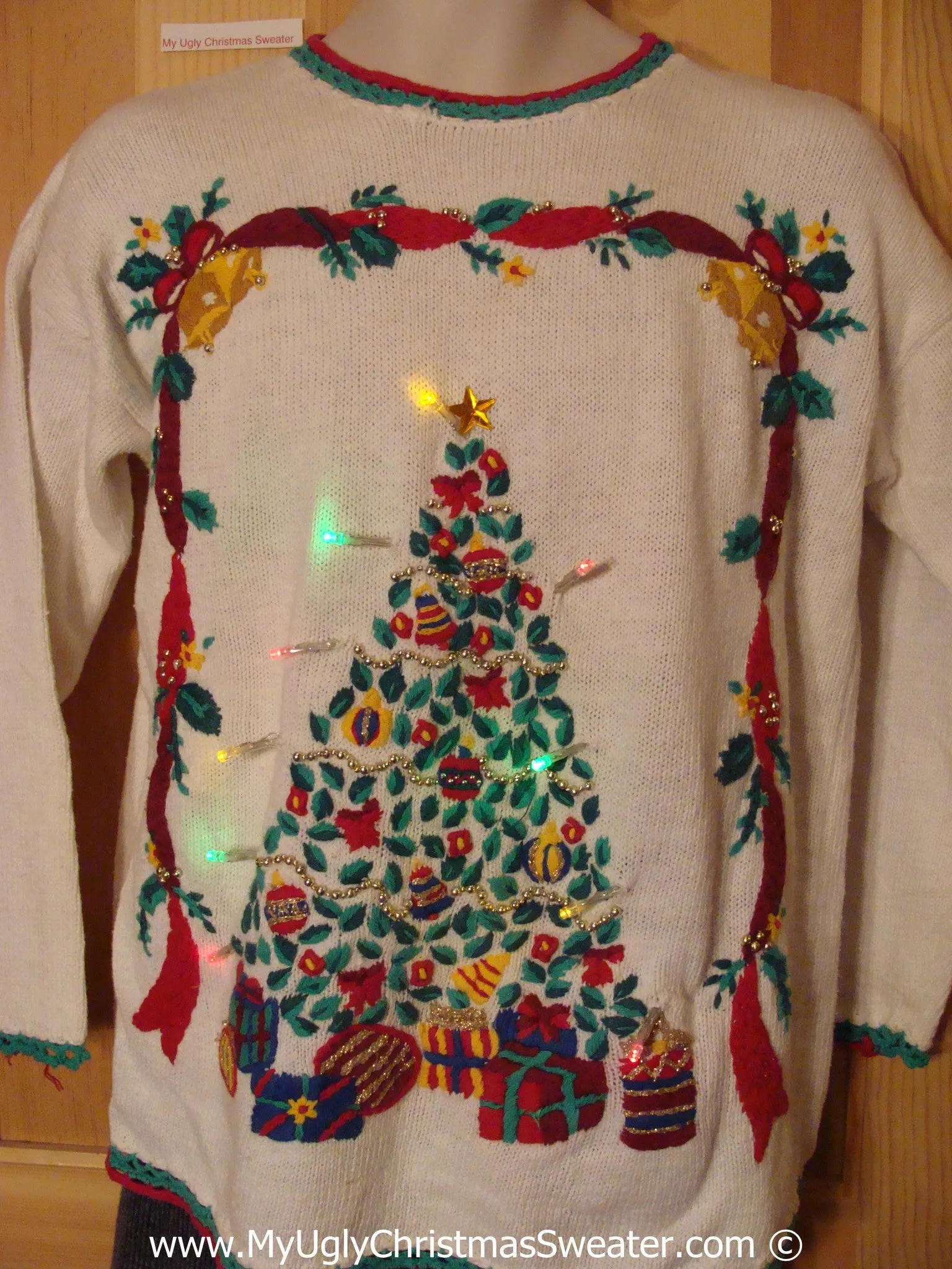 Tacky Xmas Sweater with Lights Huge 80s Tree (g145)